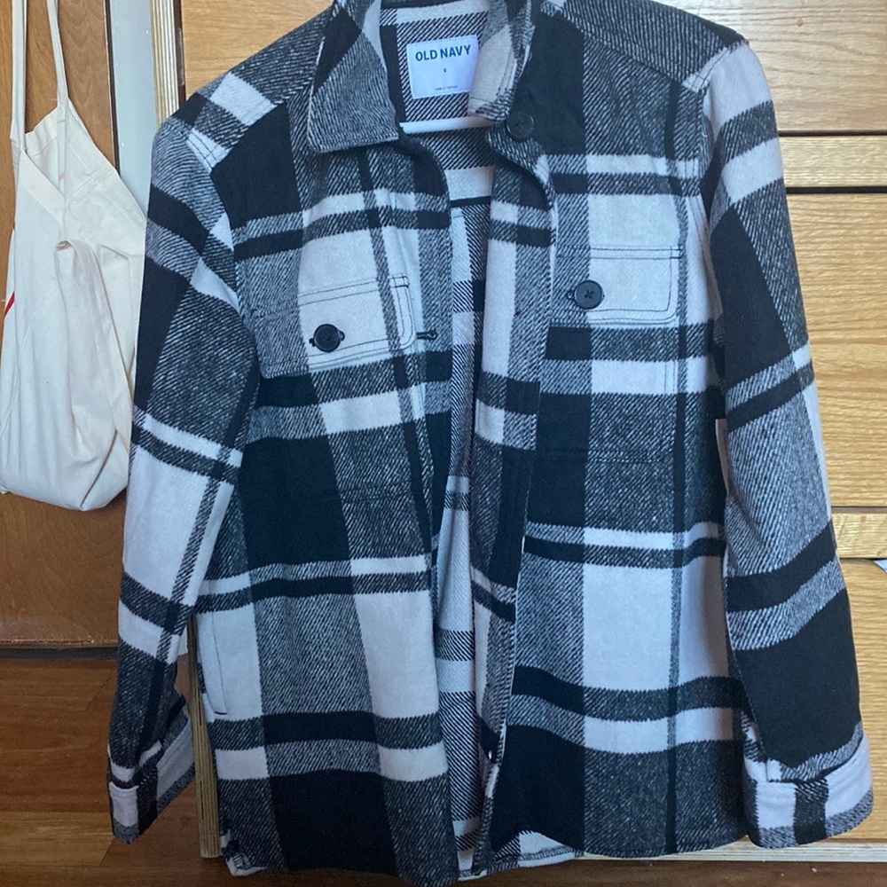 Black and white shacket